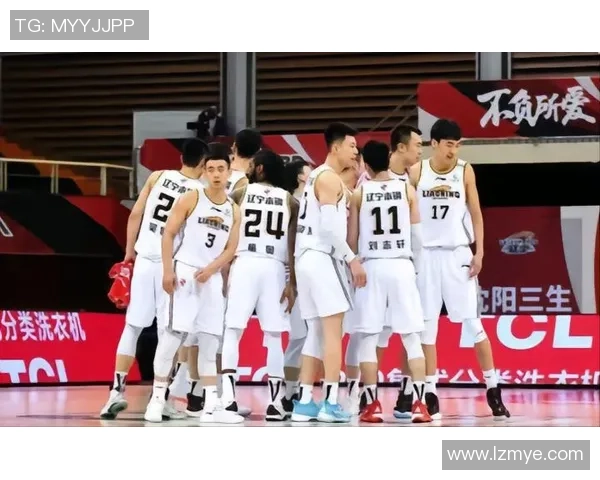 武汉篮球队耐力排名创新高引发广泛关注与讨论